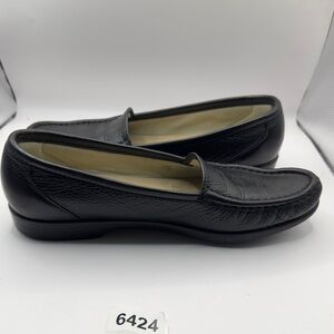 Tripad sas comfort footbed 8-1/2 black great preowned condition slip on black